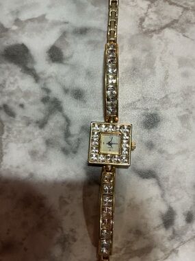 Vintage Yves Rocher Gold Crystal Square Face Bracelet Watch